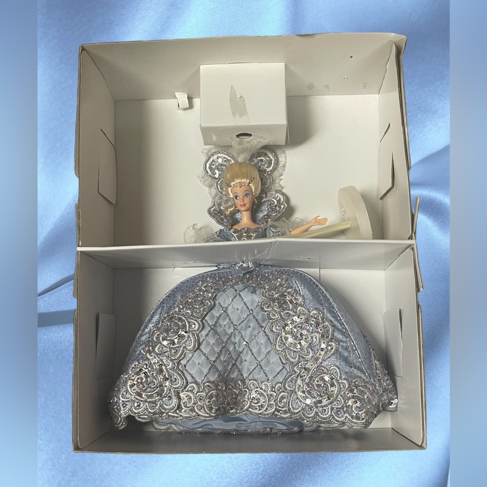 1997 BOB MACKIE MADAME DU BARBIE